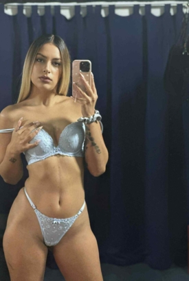 Inna ( 22 ) bis 16.00 Uhr