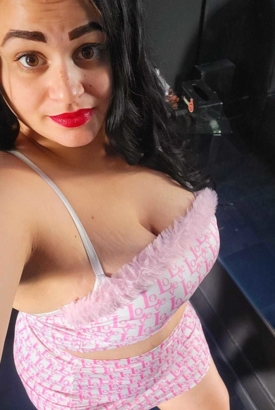 Anna – 077 401 69 46