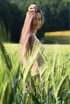 TOP-GIRL SOPHIE