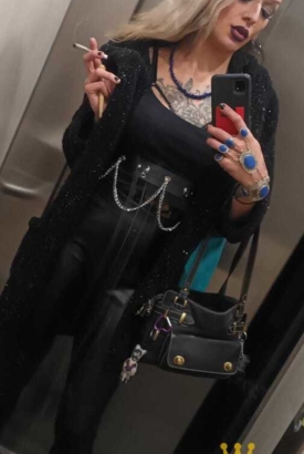 Fetischlady Latifa Noir 