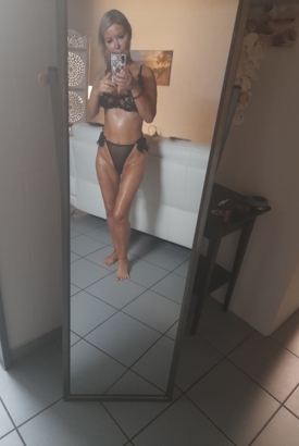 Femme fatale!