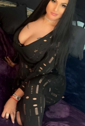 Clara !!!  Wieder bei uns ! Ab So. 12 April !!