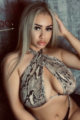 Bella 18 J Teeny Maus