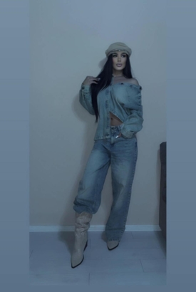 Heisse Mia Kalinda 24J