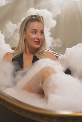 Denisa – 077 494 14 71