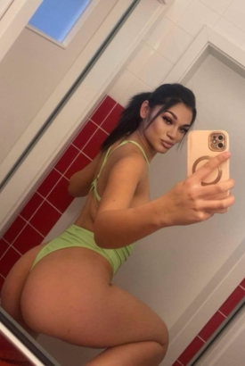 Mia