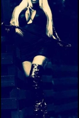 DEUTSCHE Bizarr-Lady LETIZIA 