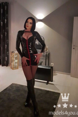 FETISCH LADY MARLENE 