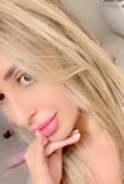 Julia (32) #1