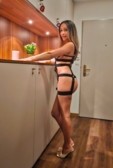 Julia (32) #1